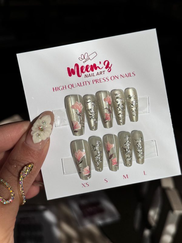 Meemz Press On nails - Cat eye Pistachio