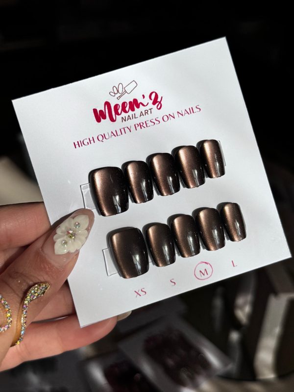 Meemz Press On Nails- Black nude Cat eye