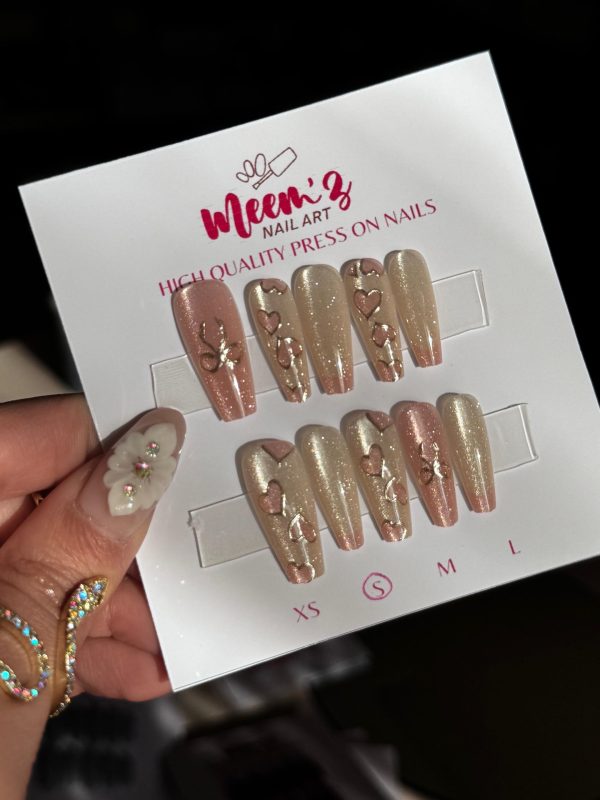 Meemz press On Nails- Nude pink Hearts
