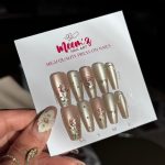 Meemz Press on Nails - Cat eye ombre with gold rose