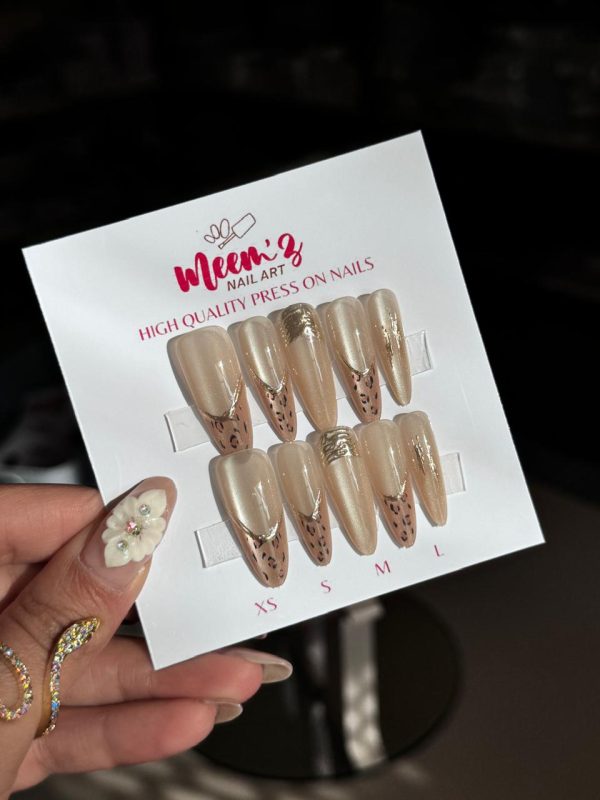 Meemz Press On Nails - Nude Cat eye with Tiger print french