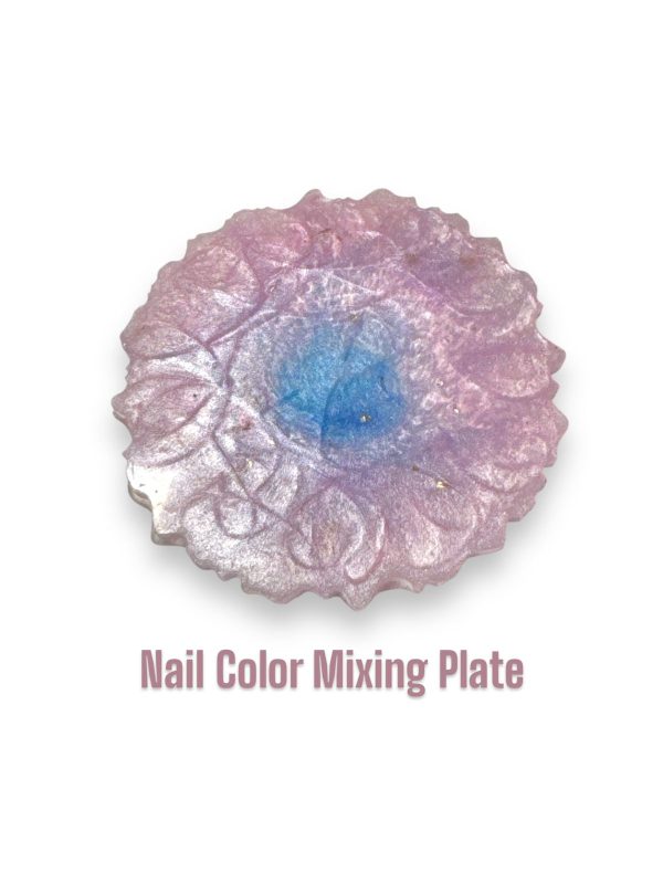 Nail colour mixing plate
