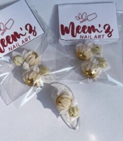 Meemz Handmade Nail Art Flowers