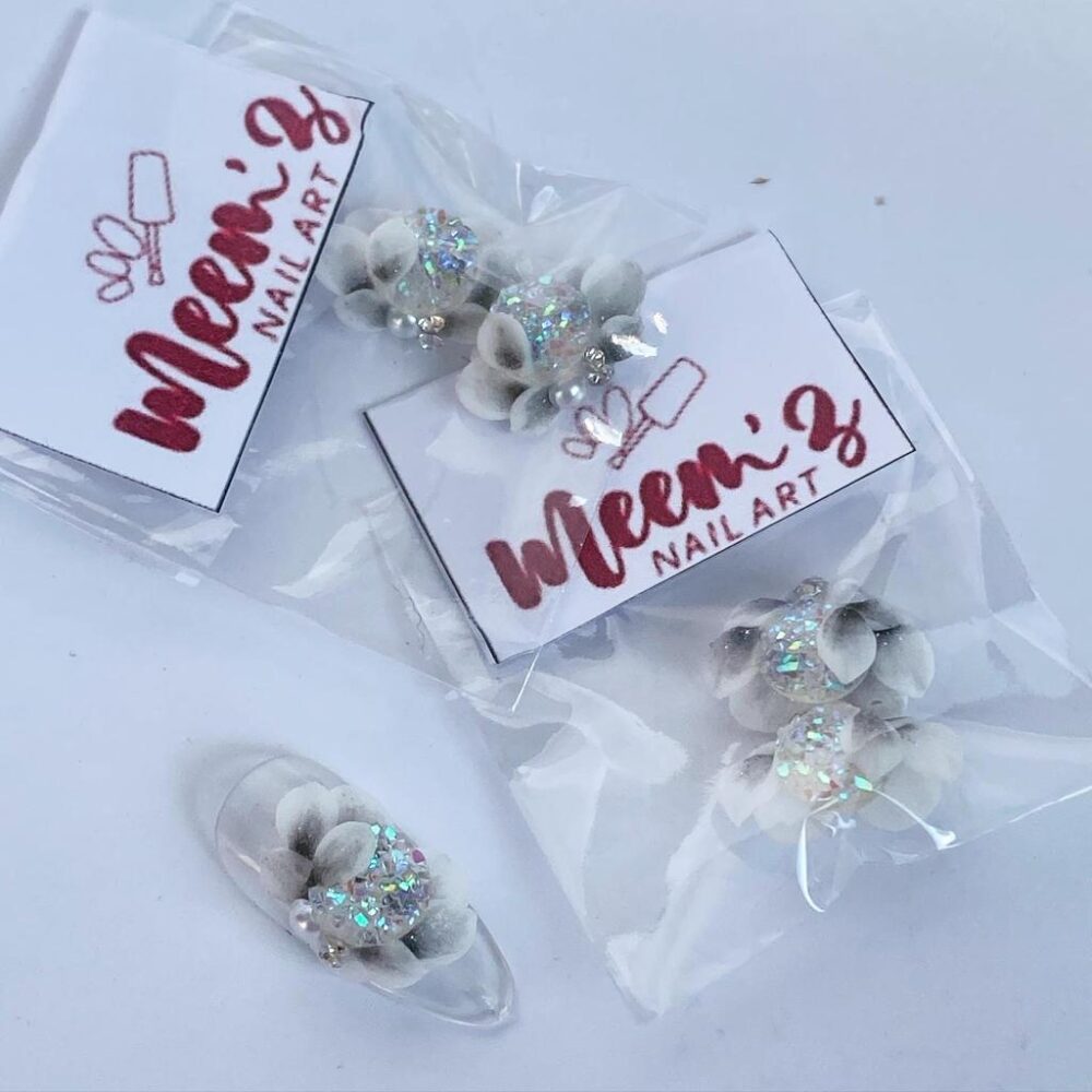 Meemz Handmade Nail Art Flowers
