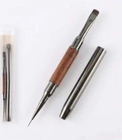 Meem'z professional gel application brush for smooth gel polish application in Pakistan