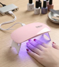 Sun portable mini 6W UV LED rechargeable nail lamp 6 lights for home nail use in Pakistan